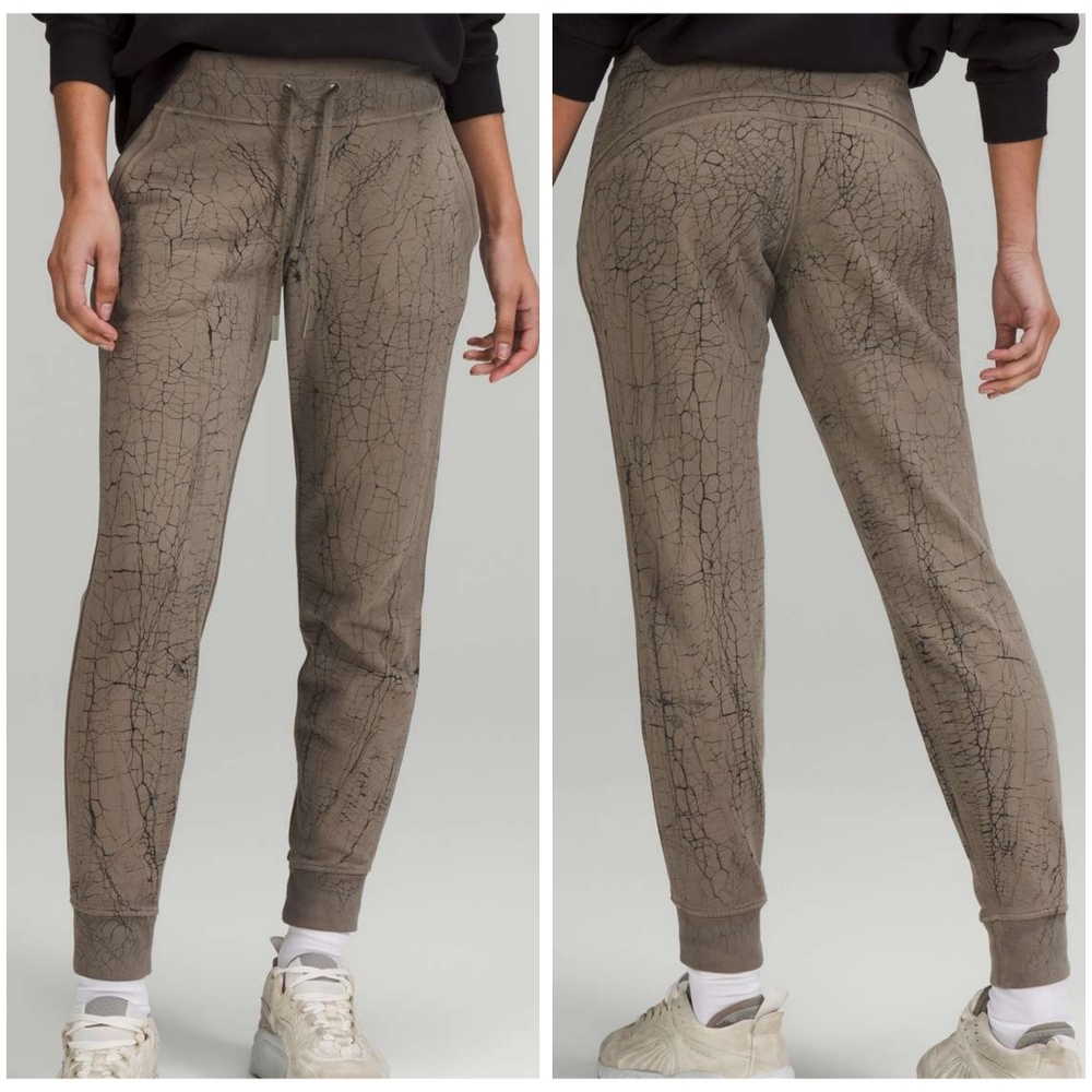 Lululemon Warm Down Jogger 7/8 Length Thread Dye Rover Black